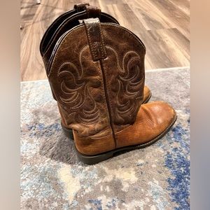 Kids cowboy boots